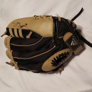 Adidas Youth Right Handed Glove